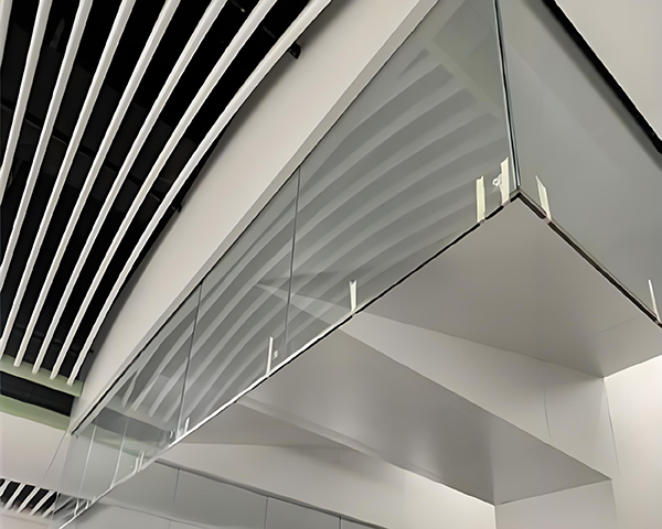 临潭玻璃临潭挡烟垂壁