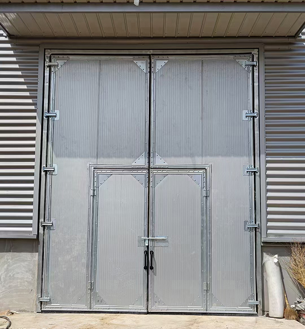 临潭工业平开门