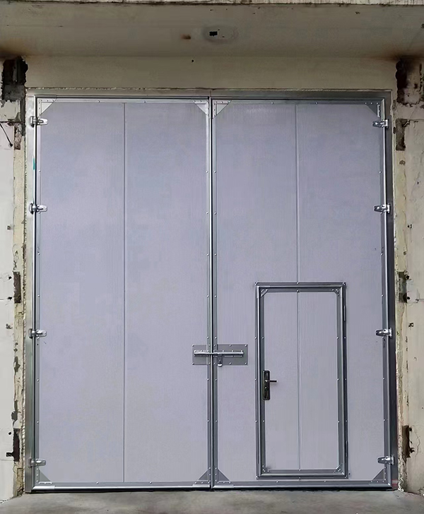 临潭工业平开门