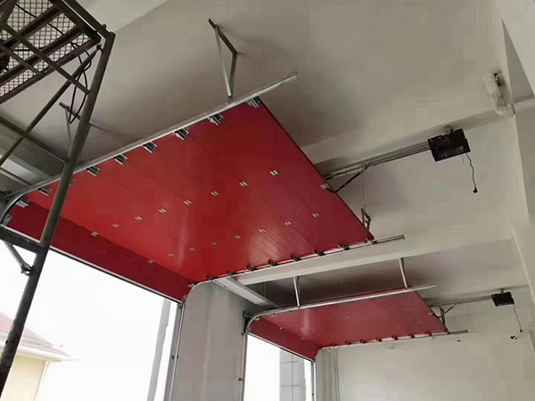 临潭工业翻板门