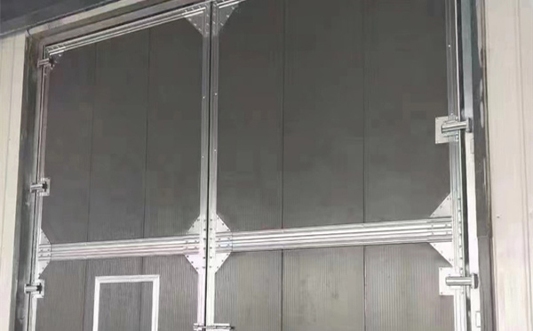 临潭兰州厂房临潭工业门选购与使用指南：打造高效安全的生产环境